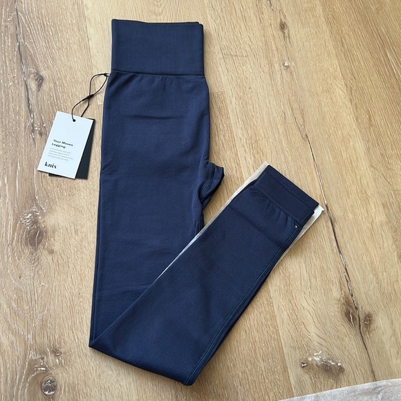 Knix leggings - Picture 2 of 3